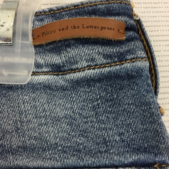 Anthropologie Pilcro High Rise Utility Crop Jeans - Picture 6 of 8